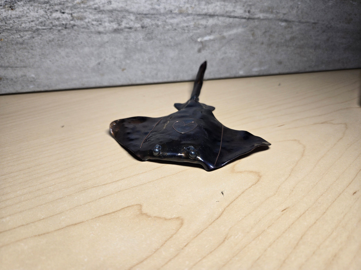 Metal stingray bottle opener