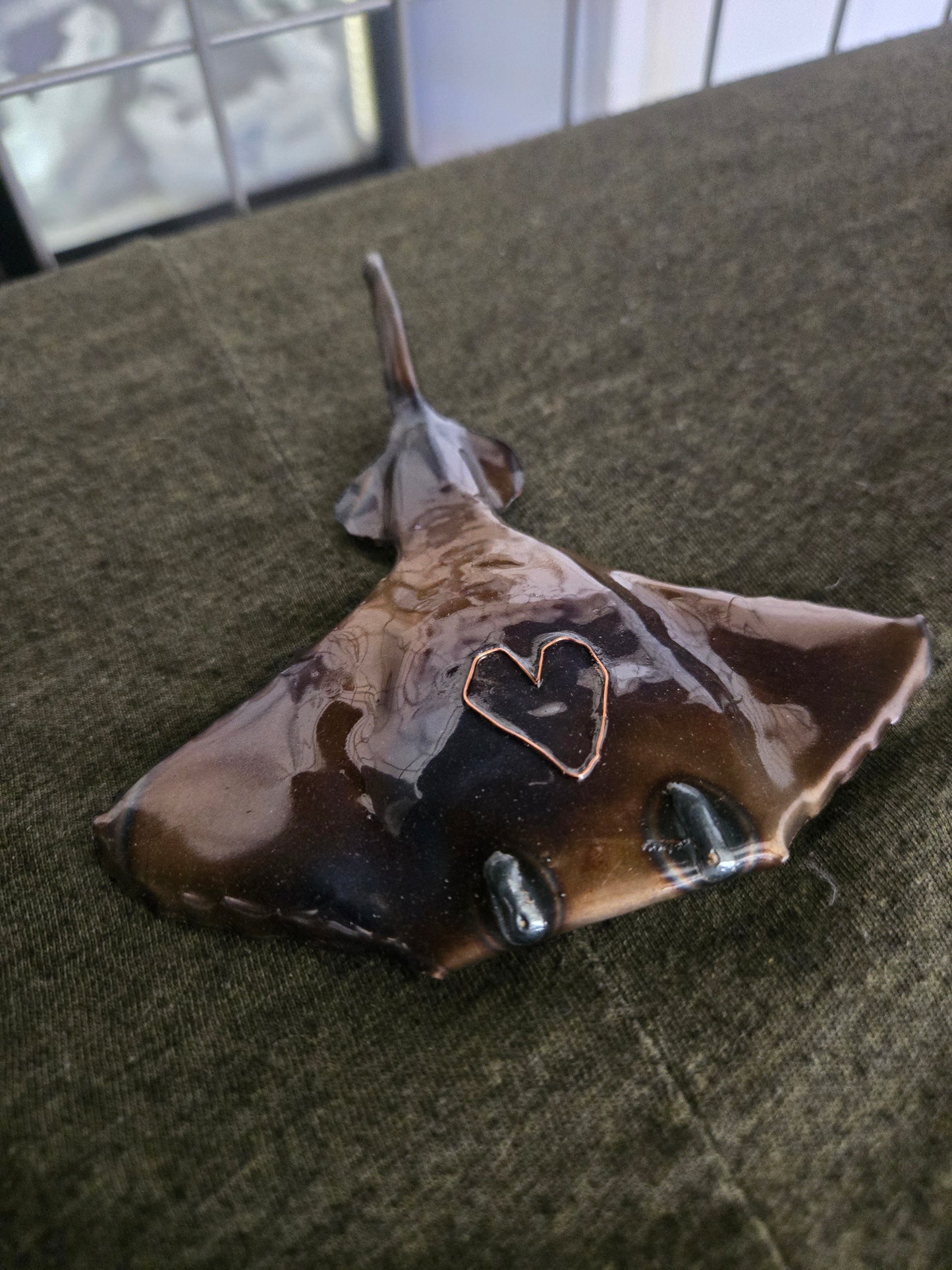 Metal stingray bottle opener